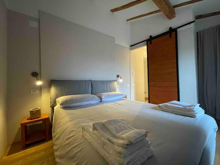 Romantic Attic Room With Panoramic View Bologna Exterior photo